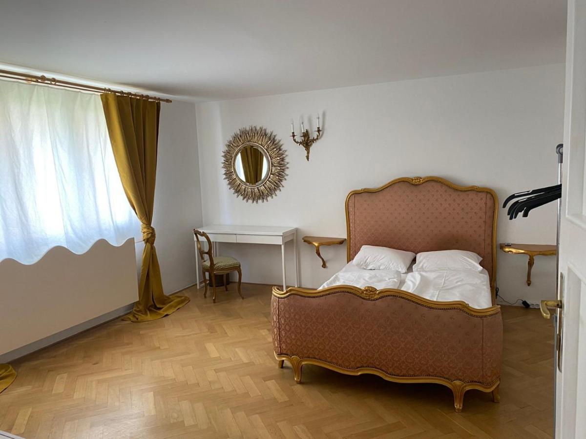 Bank Invest Apartmens - Old Town Apartamento Praga Exterior foto